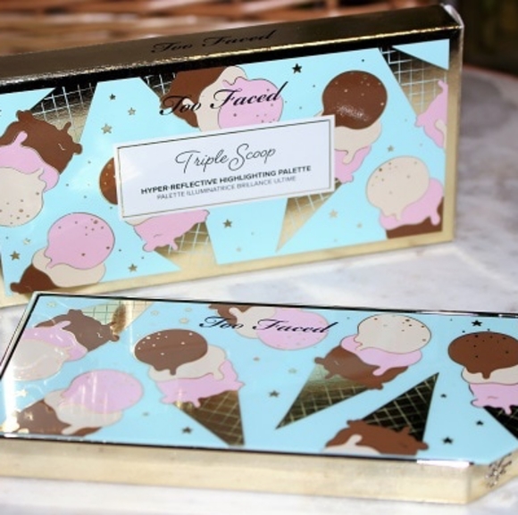 TOO FACED TRIPLE SCOOP HYPER-REFLECTIVE HIGHLIGHTING PALETTE